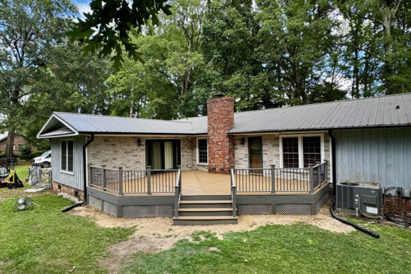 2026-06_eastover_deck-builder_timbertech-versetta-stone-01